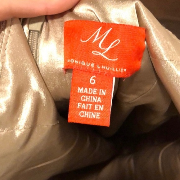 monique lhuillier dress - Picture 7 of 8